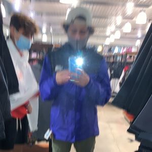 Meet your Posher, Nicolas